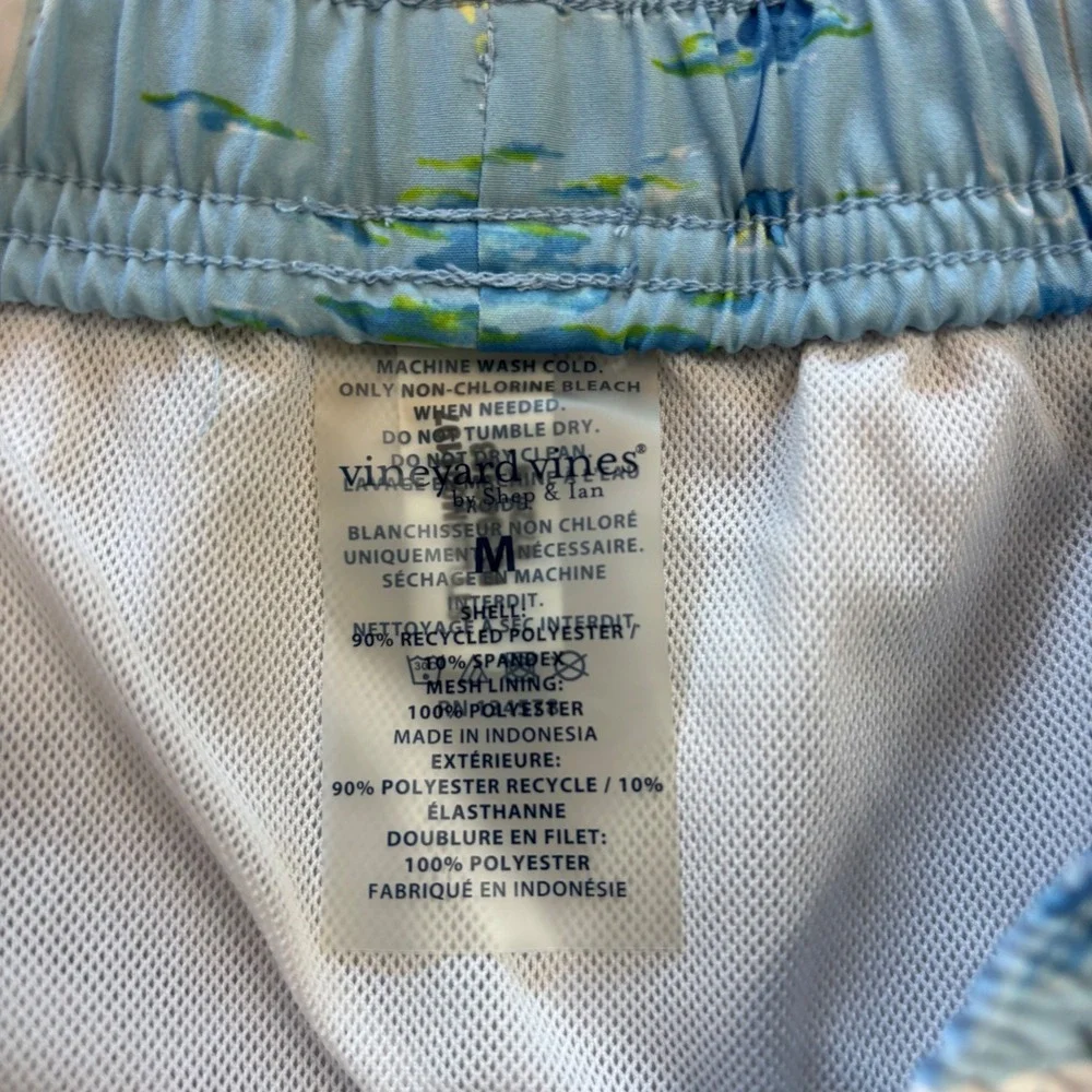 Vineyard Vines Blue Nautical Boat Print Sim‎ Trunks Medium Vacation Coastal